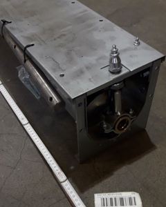 Auger extension 1m w/flange tube auger M152 pushing red M&M